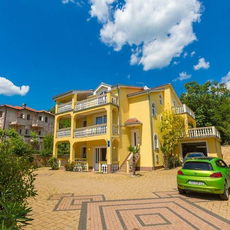 Apartments Artan Crikvenica Extérieur photo