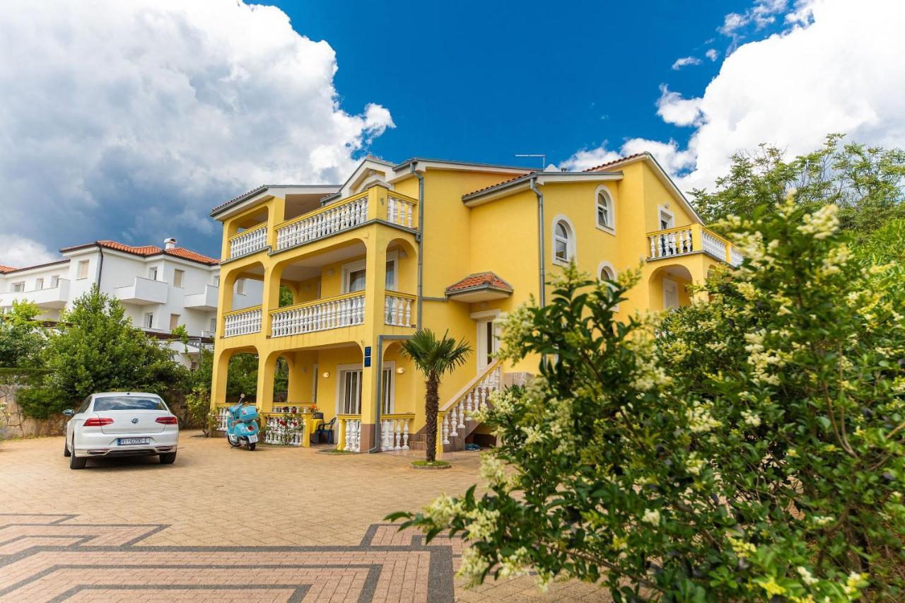Apartments Artan Crikvenica Extérieur photo