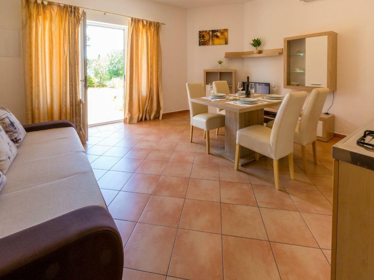Apartments Artan Crikvenica Extérieur photo